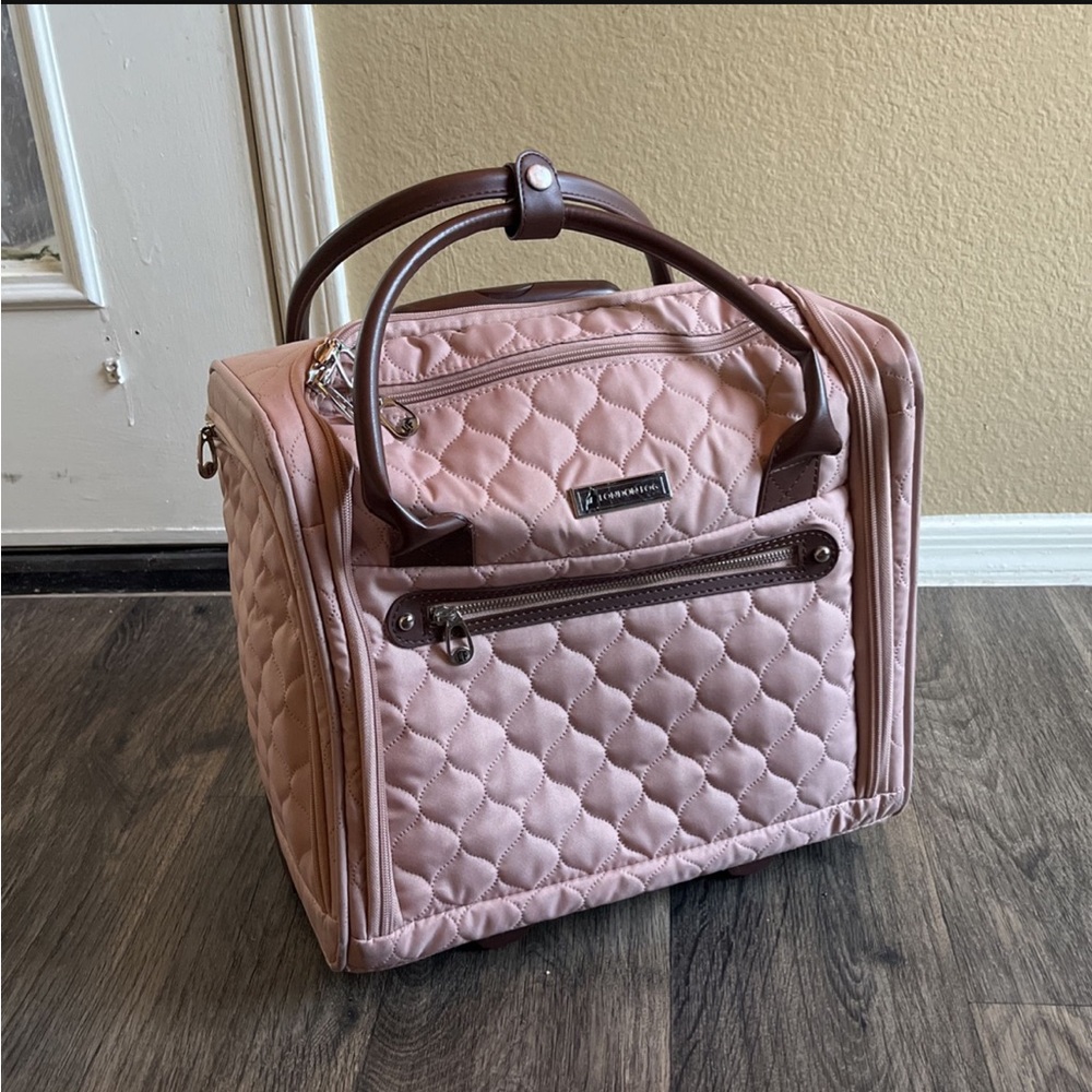 London Fog Travel Bag